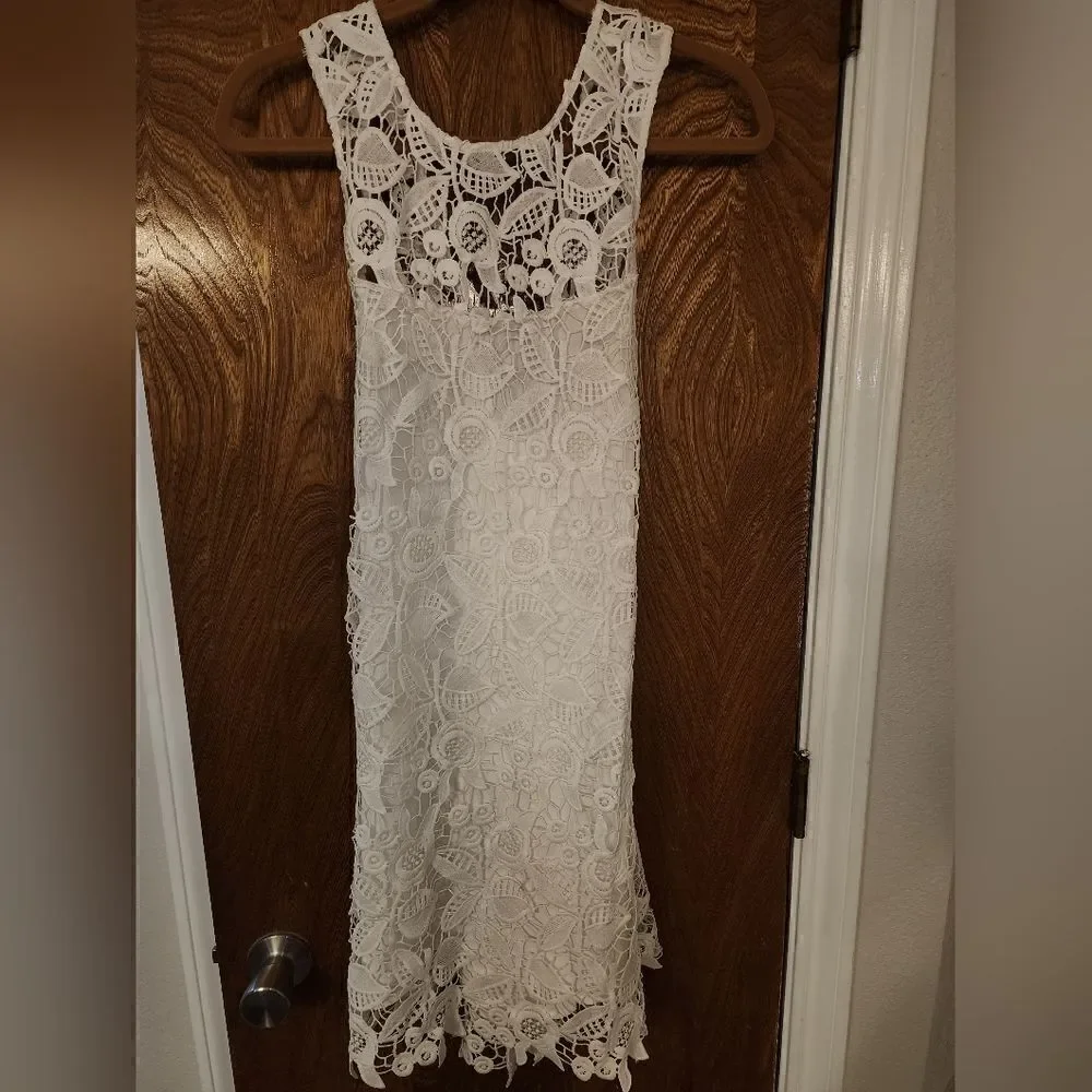NWT WAYF White Lace dress size M